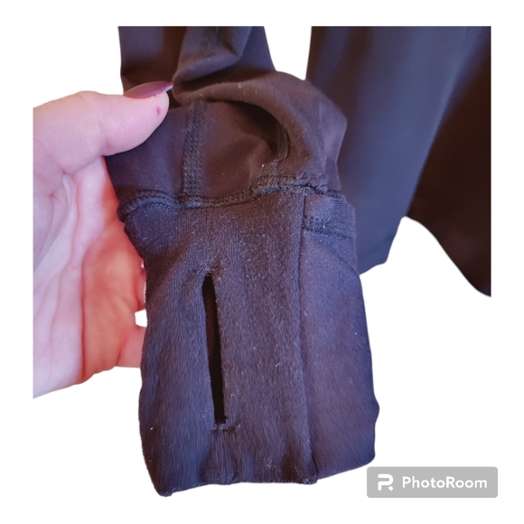 NWOT Lululemon Cross Train Long Sleeve Top (Black) - Picture 6 of 13